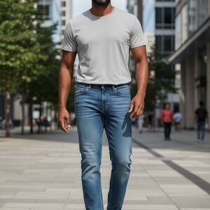 Wrangler Slim Straight Jeans 34 x 29.5 Medium Wash EUC